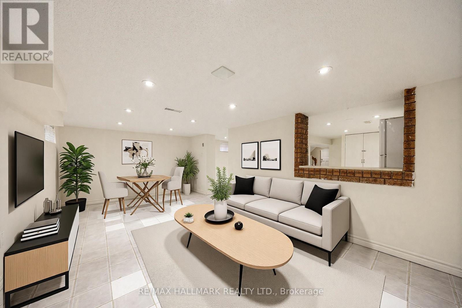 401 Ridelle Avenue, Toronto, Ontario  M6B 1K3 - Photo 15 - W13079344