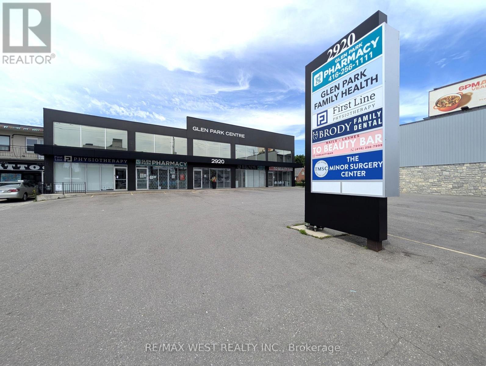 LL1 - 2920 DUFFERIN STREET, Toronto, Ontario