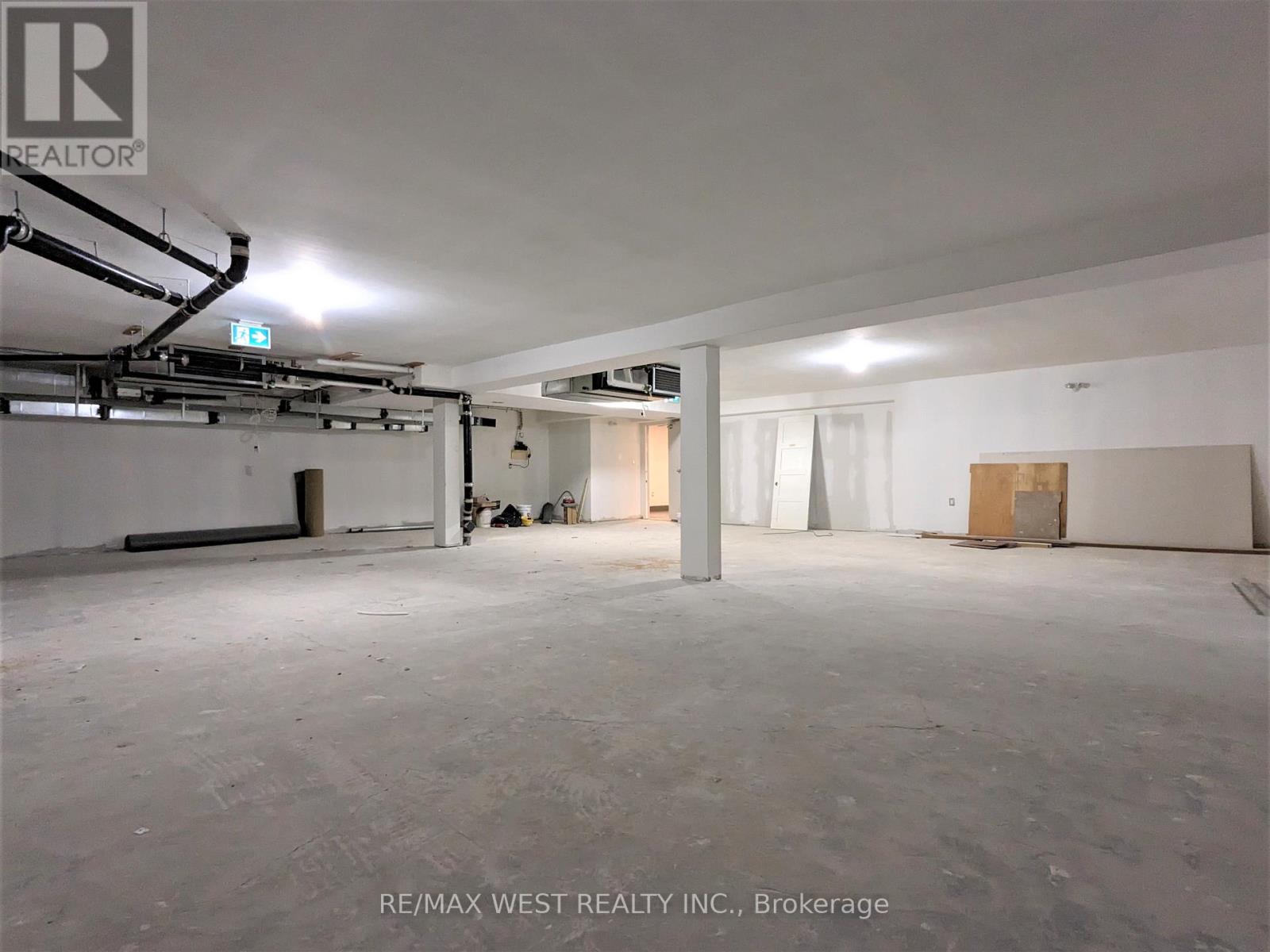 Ll1 - 2920 Dufferin Street, Toronto, Ontario  M6B 3S8 - Photo 18 - W13079348