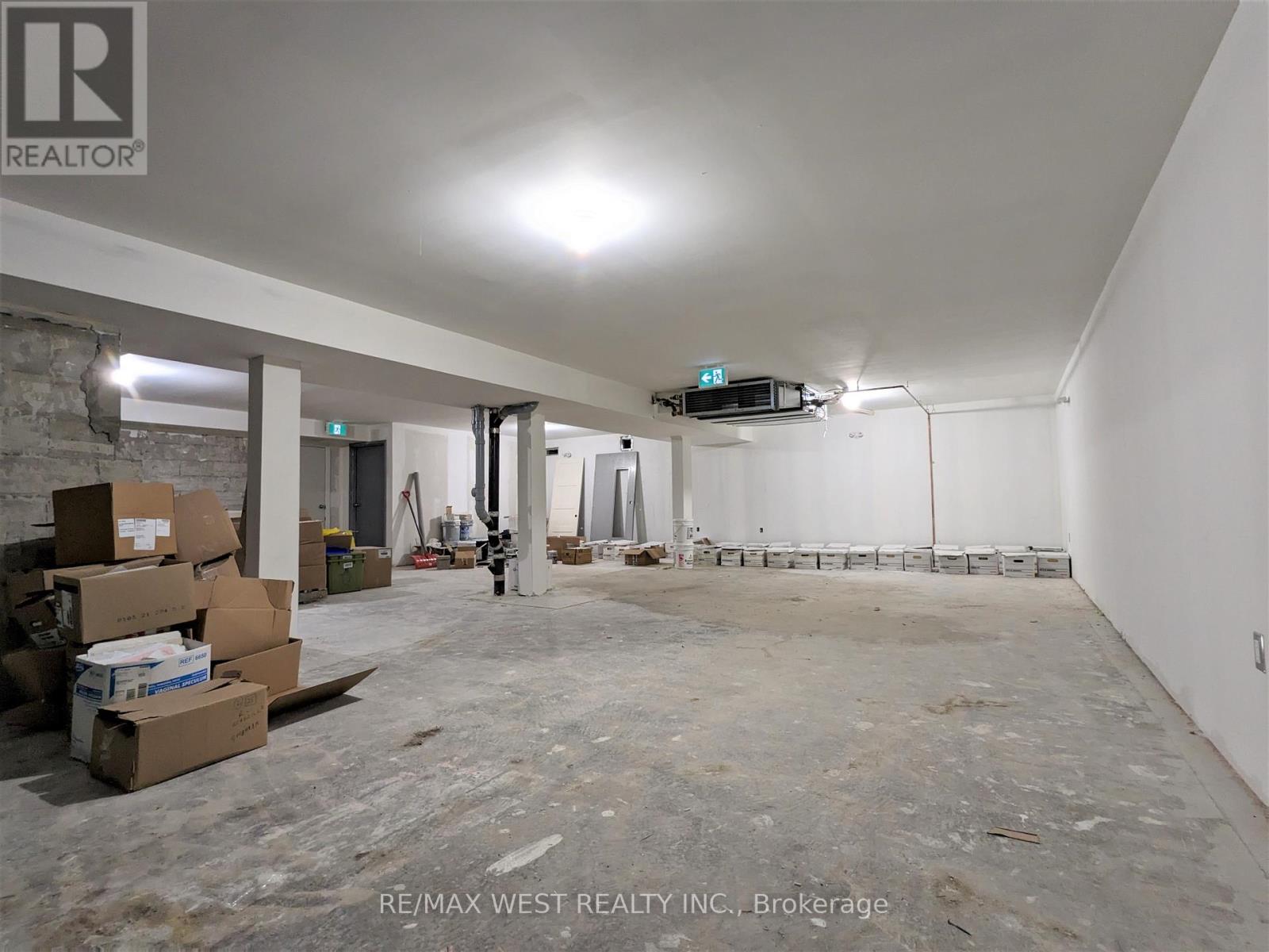 Ll2 - 2920 Dufferin Street, Toronto, Ontario  M6B 3S8 - Photo 16 - W13079350
