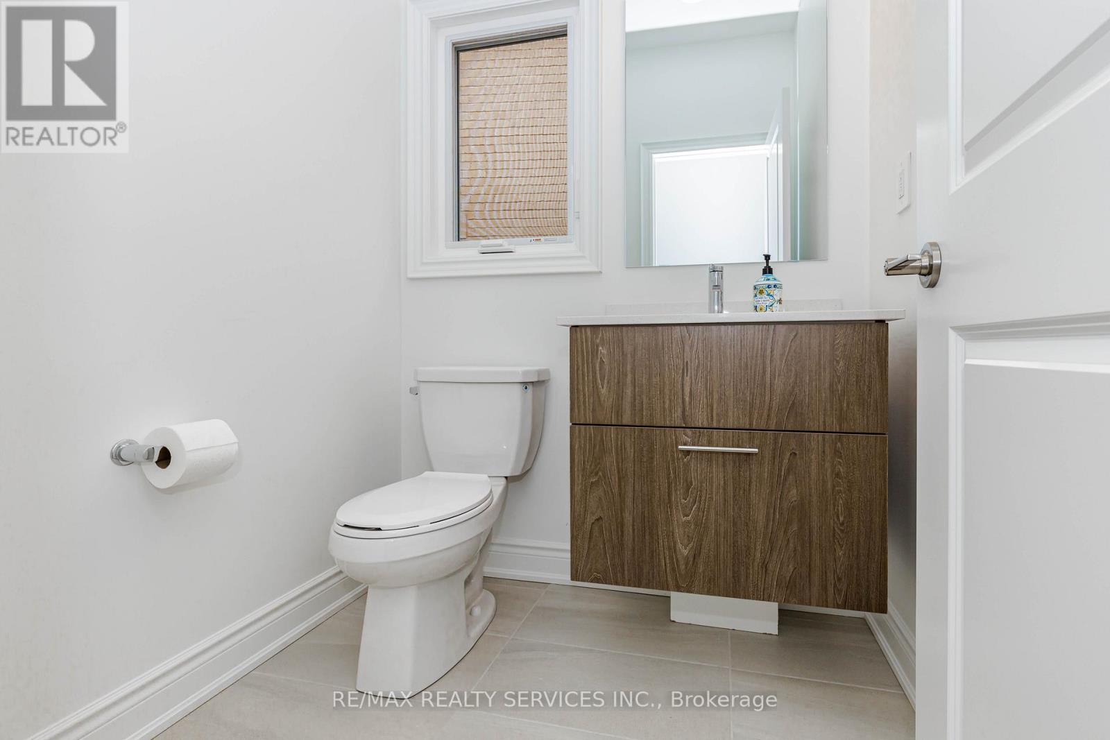 66 Circleview Crescent, Brampton, Ontario  L6Y 6M3 - Photo 14 - W13079436