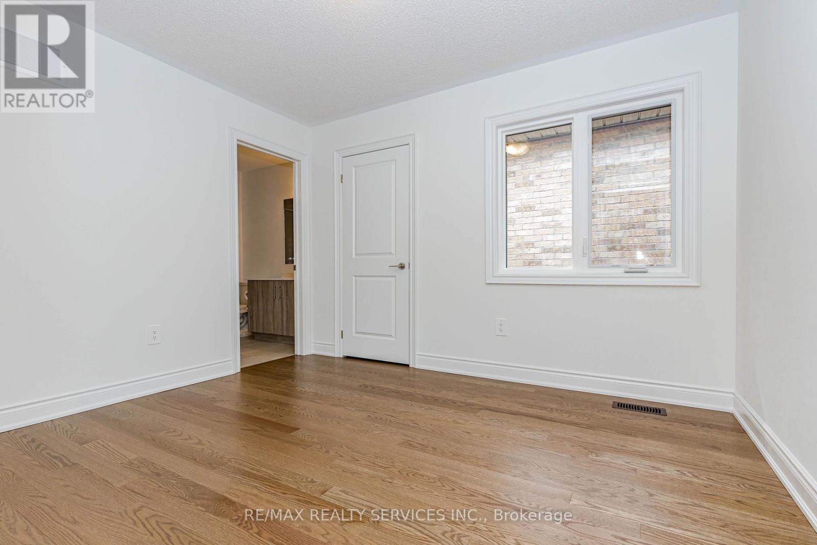 66 Circleview Crescent, Brampton, Ontario  L6Y 6M3 - Photo 25 - W13079436