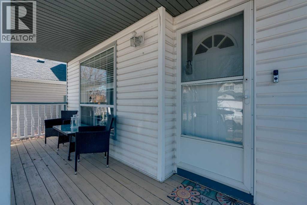 79 Mt Apex Green Se, Calgary, Alberta  T2Z 2V4 - Photo 2 - A2303824