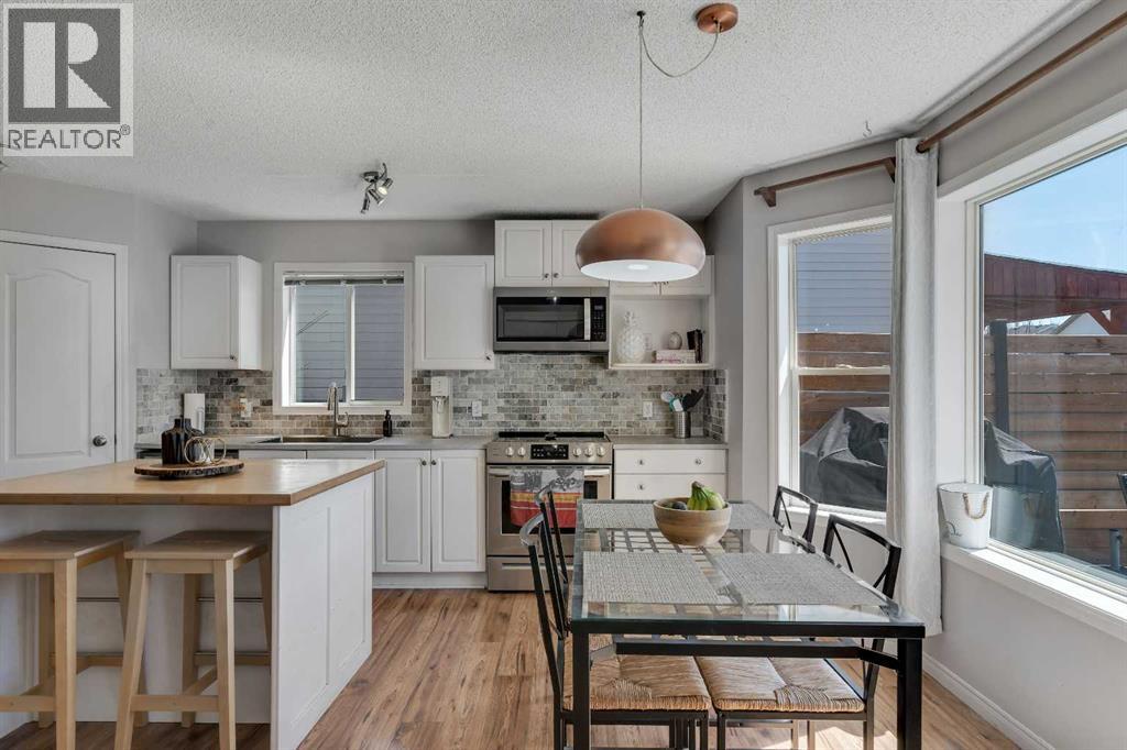 79 Mt Apex Green Se, Calgary, Alberta  T2Z 2V4 - Photo 10 - A2303824