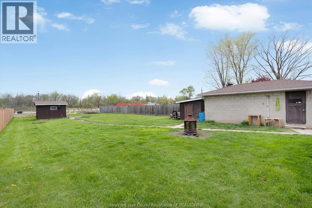 34 Texas Road, Amherstburg, Ontario  N9V 2R7 - Photo 7 - 26010005