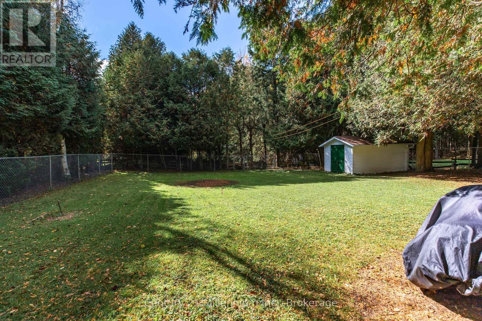 104 Glenwood Place, West Grey, Ontario  N0C 1H0 - Photo 27 - X12827098