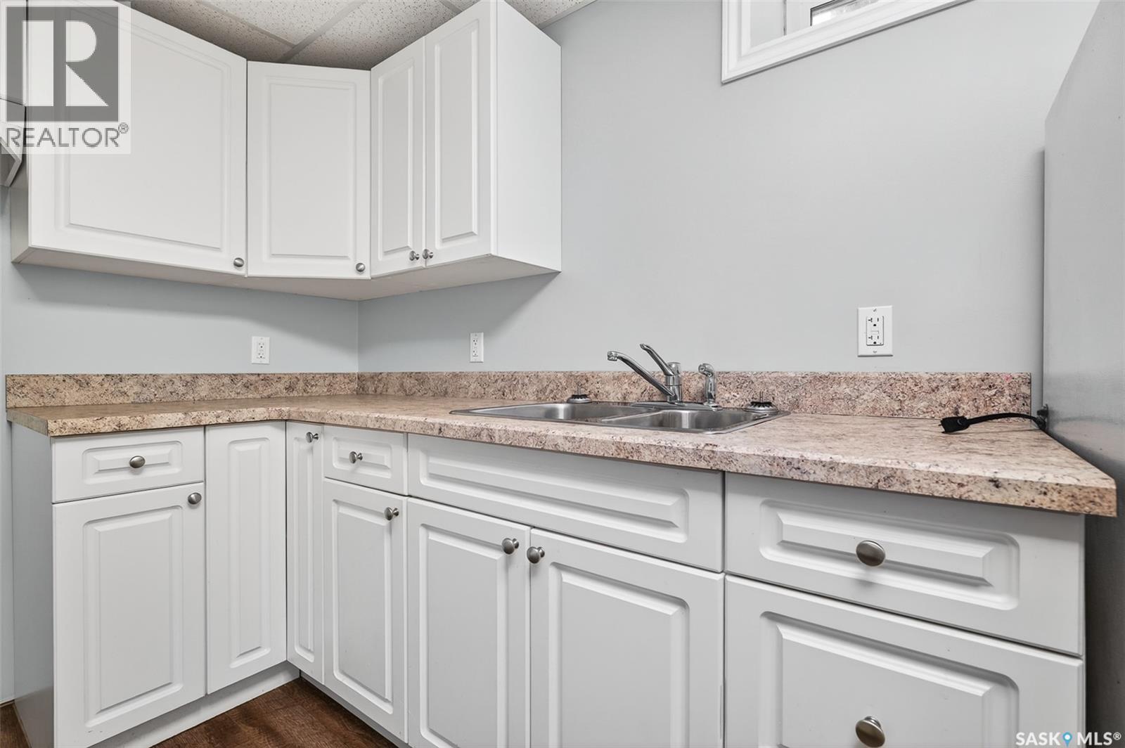 1542 Vaughan Street, Moose Jaw, Saskatchewan  S6H 6S8 - Photo 43 - SK034787