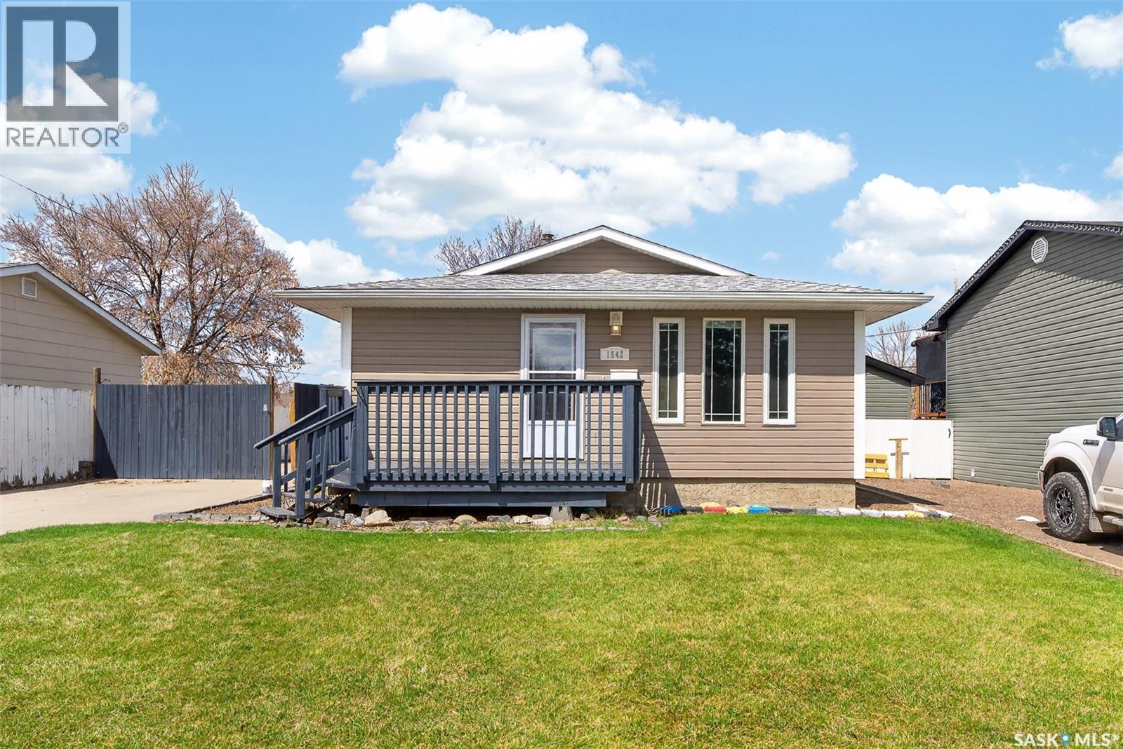 1542 Vaughan Street, Moose Jaw, Saskatchewan  S6H 6S8 - Photo 53 - SK034787