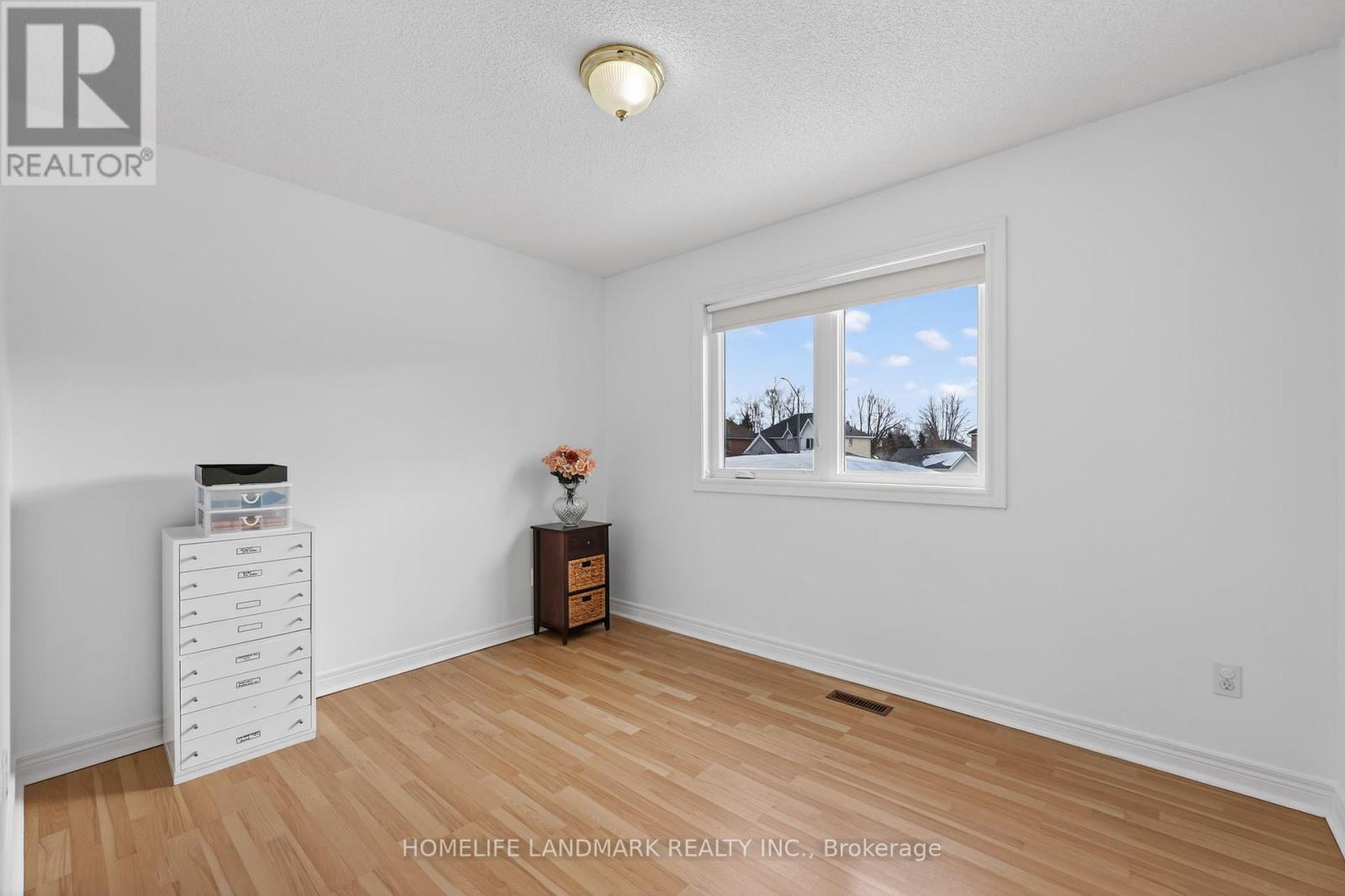 2278 Somers Boulevard, Innisfil, Ontario  L9S 2E6 - Photo 25 - N13061328