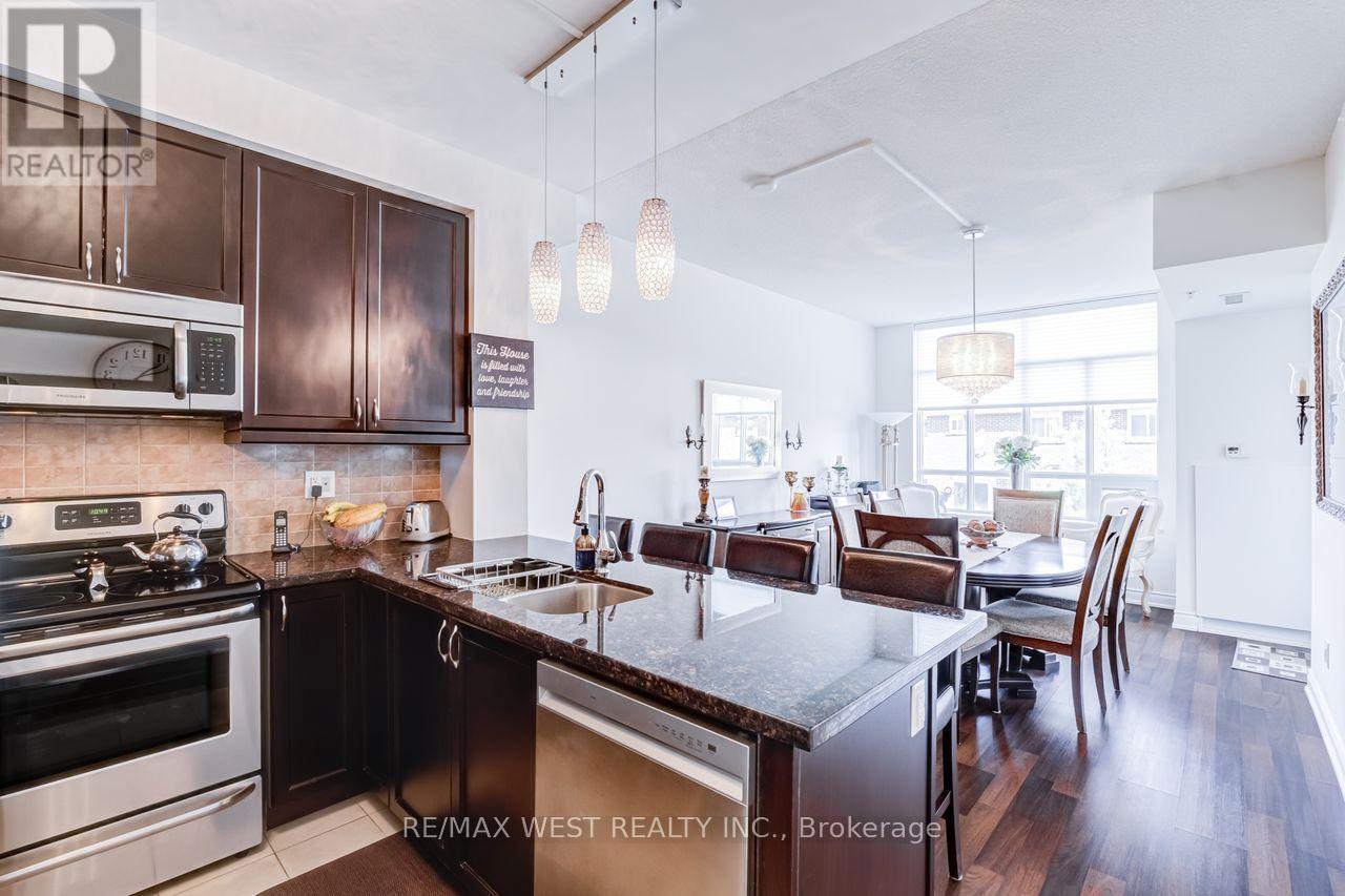 230 - 2396 Major Mackenzie Drive W, Vaughan, Ontario  L6A 4Y1 - Photo 11 - N13078888