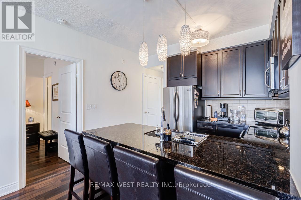230 - 2396 Major Mackenzie Drive W, Vaughan, Ontario  L6A 4Y1 - Photo 18 - N13078888