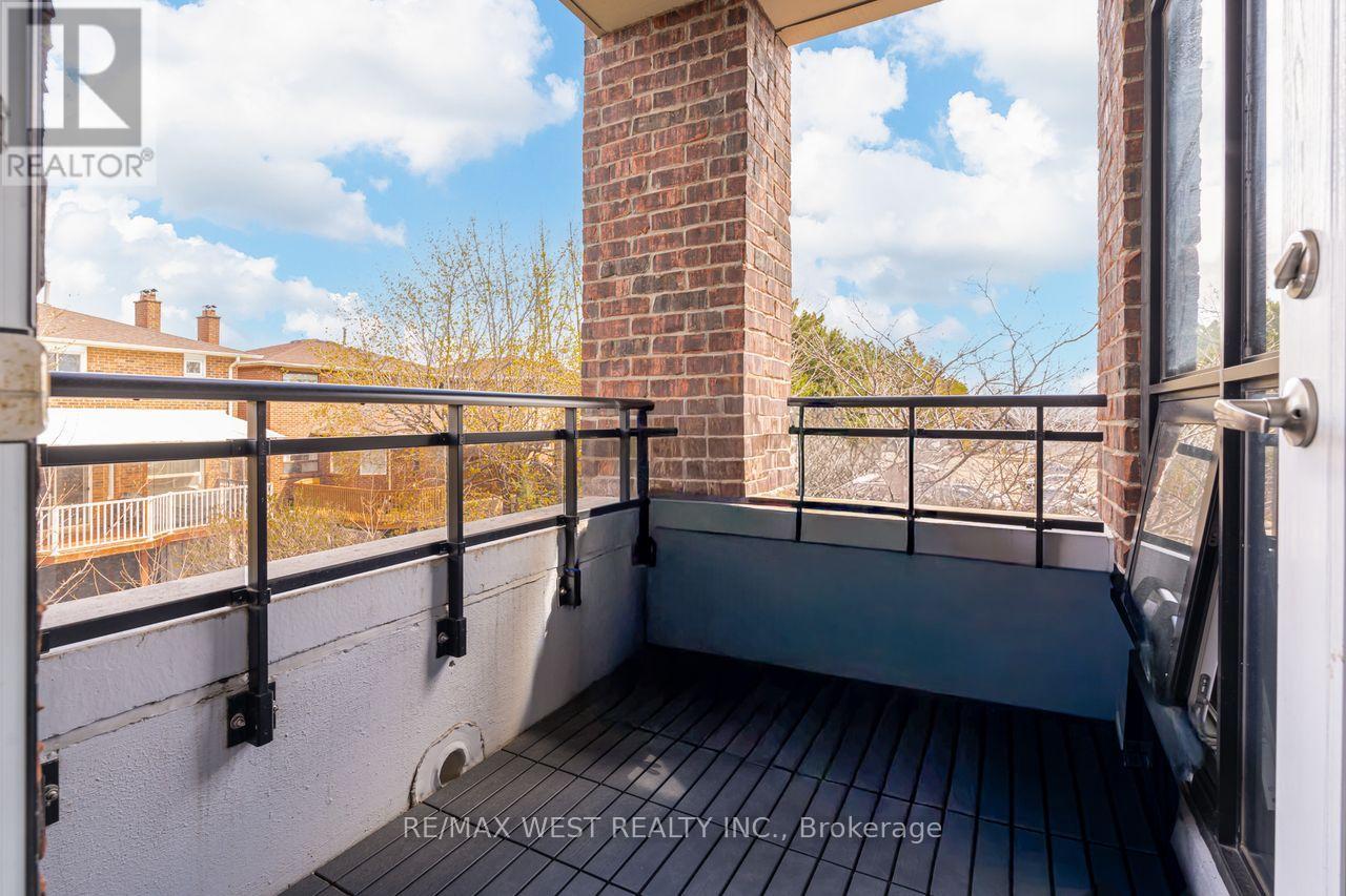 230 - 2396 Major Mackenzie Drive W, Vaughan, Ontario  L6A 4Y1 - Photo 25 - N13078888