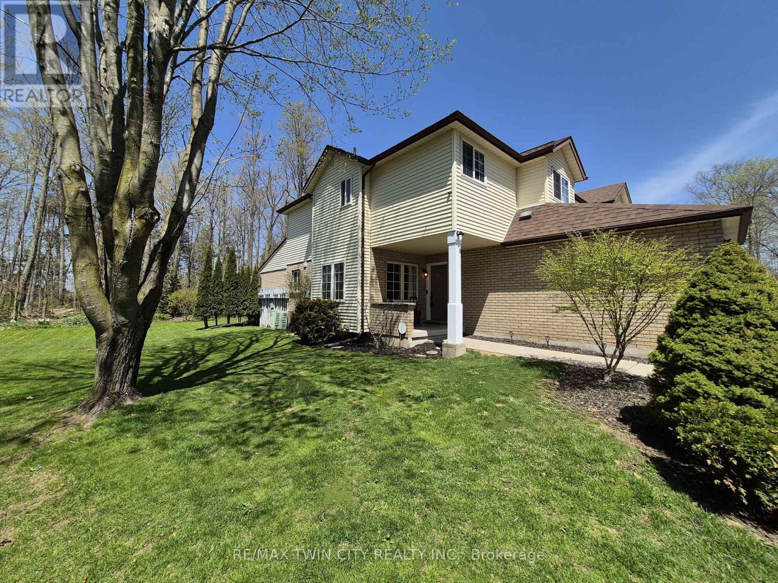 13 - 20 Forrest Avenue W, Wilmot, Ontario  N3A 1Y2 - Photo 39 - X12996904