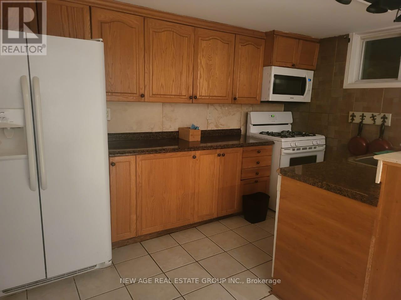 467 Limeridge Road W, Hamilton, Ontario  L9C 2V7 - Photo 18 - X13042124