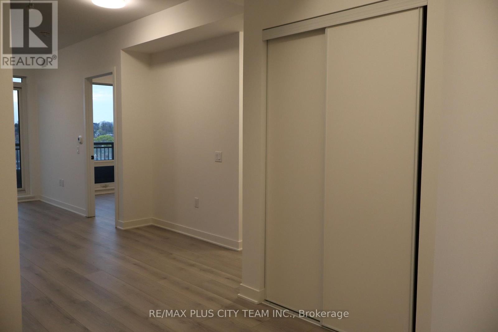 523 - 1185 Dupont Street, Toronto, Ontario  M6H 0G5 - Photo 7 - W13013280
