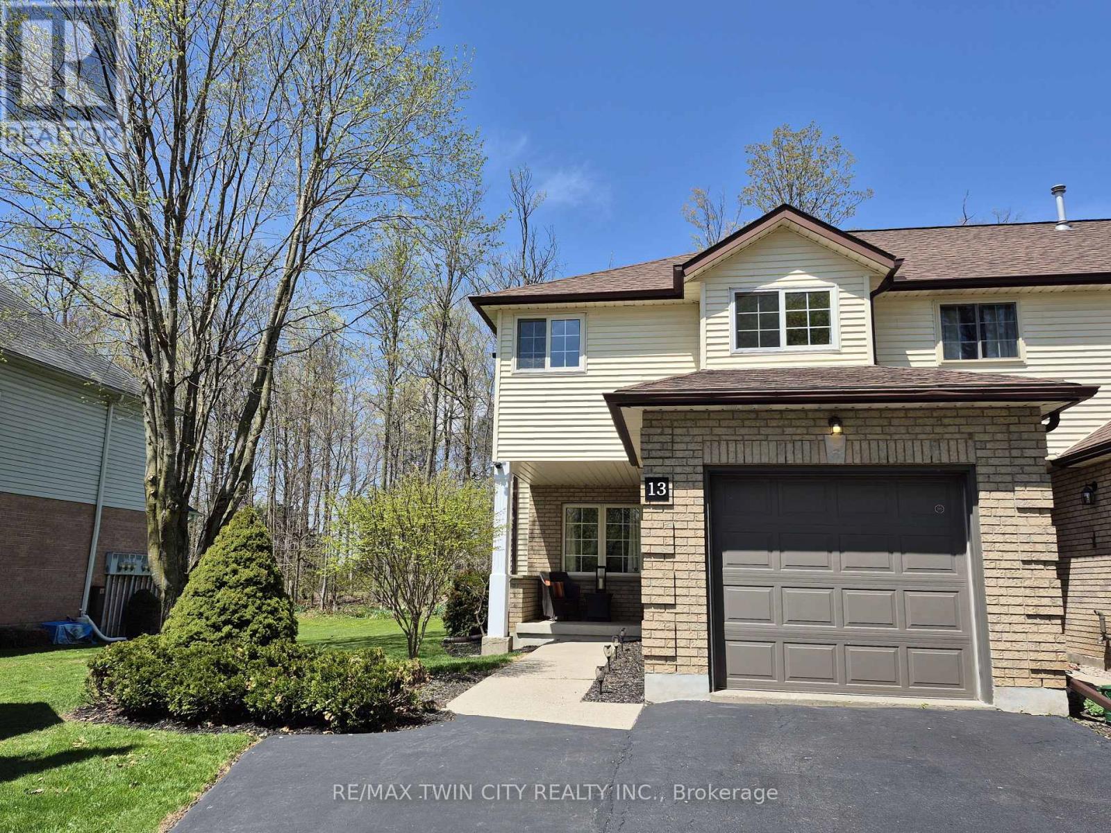 13 - 20 Forrest Avenue W, Wilmot, Ontario  N3A 1Y2 - Photo 38 - X12996904