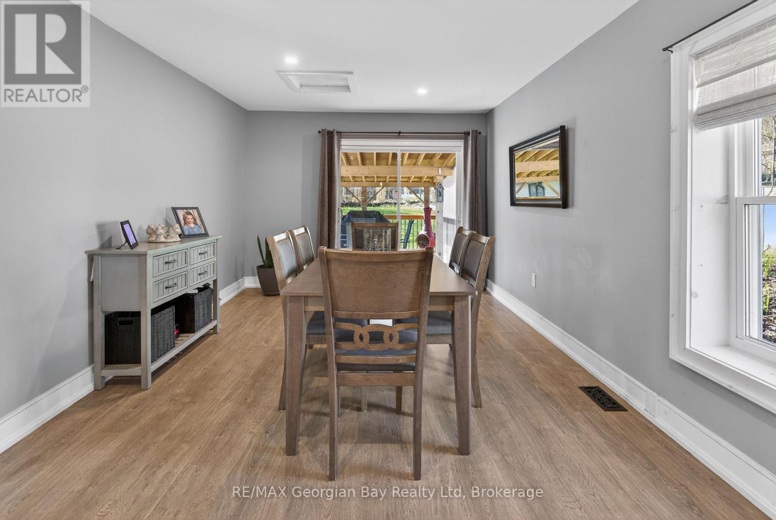 641 Bay Street, Midland, Ontario  L4R 1L8 - Photo 13 - S12516836