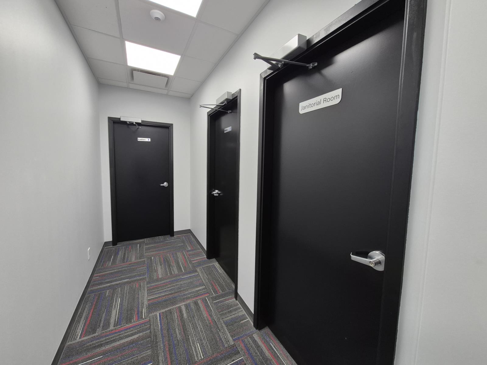 205 205, 478  Mistatim Way, Edmonton, Alberta  T6V 0M8 - Photo 5 - 43691200