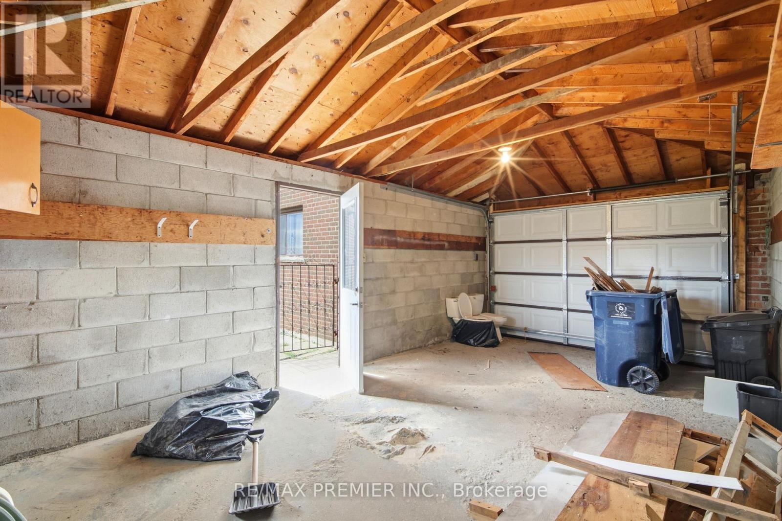 55 Plunkett Road, Toronto, Ontario  M9L 2J4 - Photo 34 - W13079432