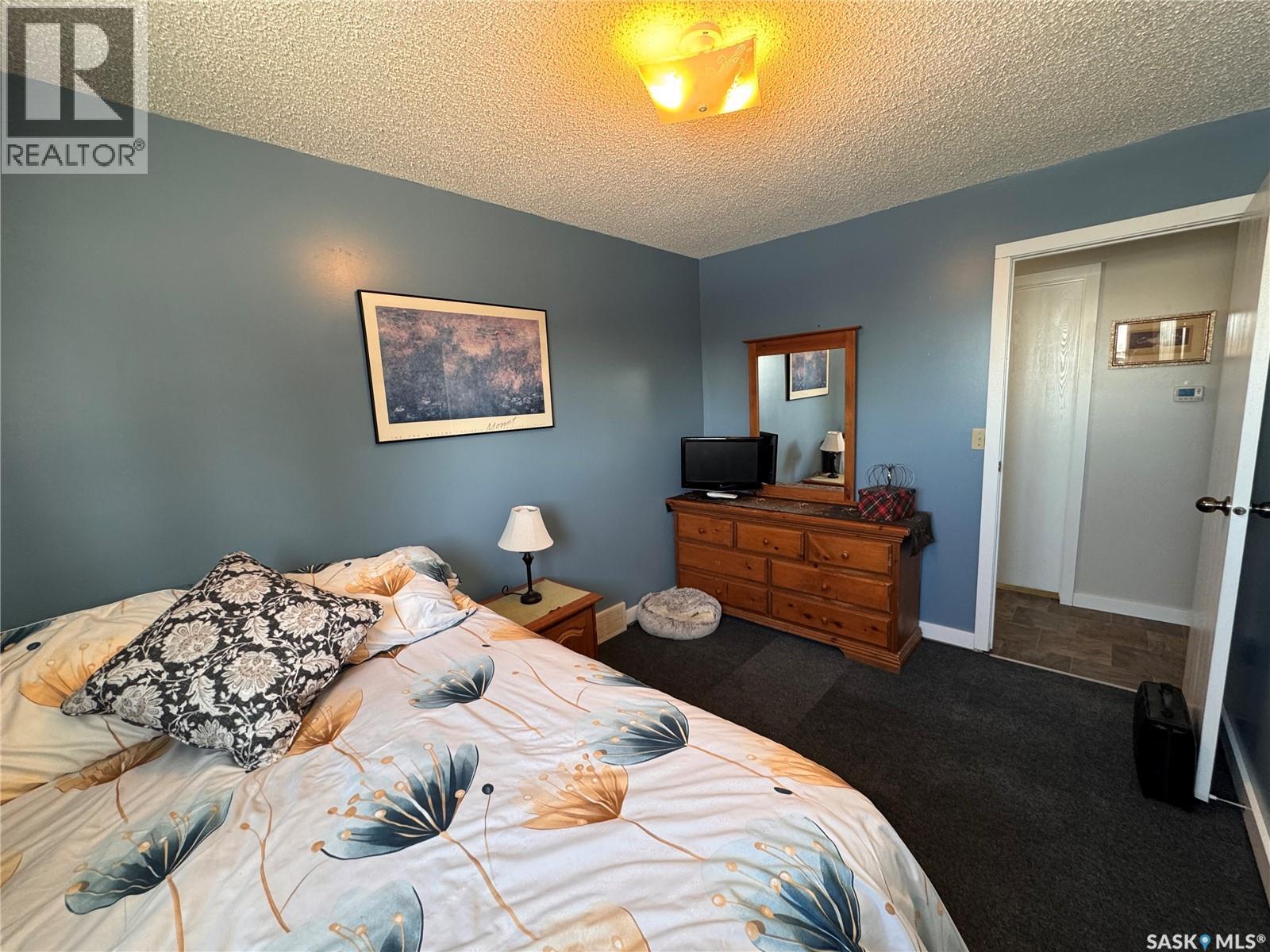 415 3rd Avenue W, Biggar, Saskatchewan  S0K 0M0 - Photo 14 - SK027372