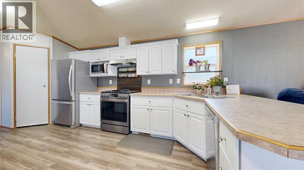 372 Scott Lane, County Of, Alberta  T8W 5K5 - Photo 6 - A2305678