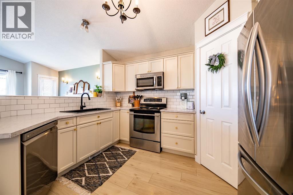 8829 69 Avenue, Grande Prairie, Alberta  T8X 0C1 - Photo 4 - A2306005