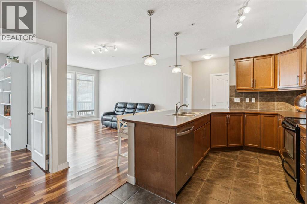215, 15304 Bannister Road SE, Calgary, Alberta  T2X 0M8 - Photo 4 - A2289873
