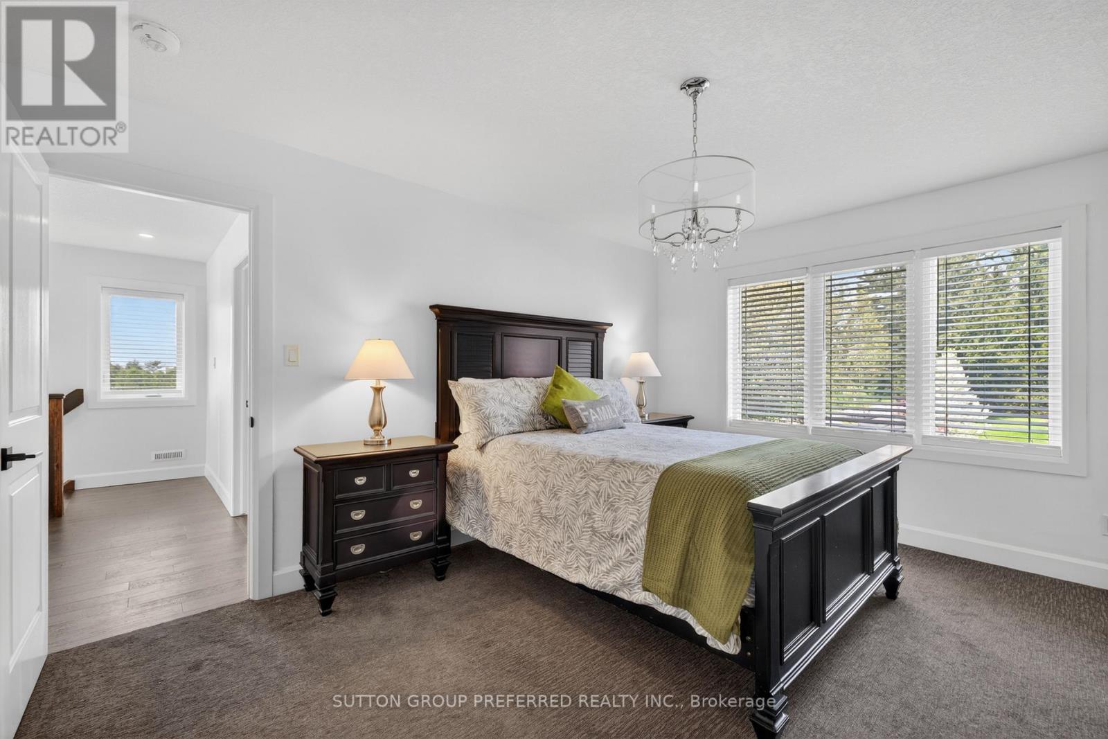 21 Armstrong Street, Strathroy-Caradoc, Ontario  N0L 1V0 - Photo 25 - X12982888