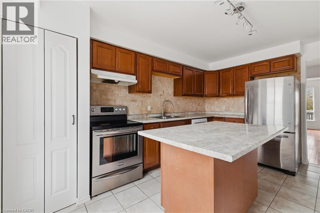 55 Dovercliffe Road Road, Guelph, Ontario  N1G 2Z6 - Photo 5 - 40826722