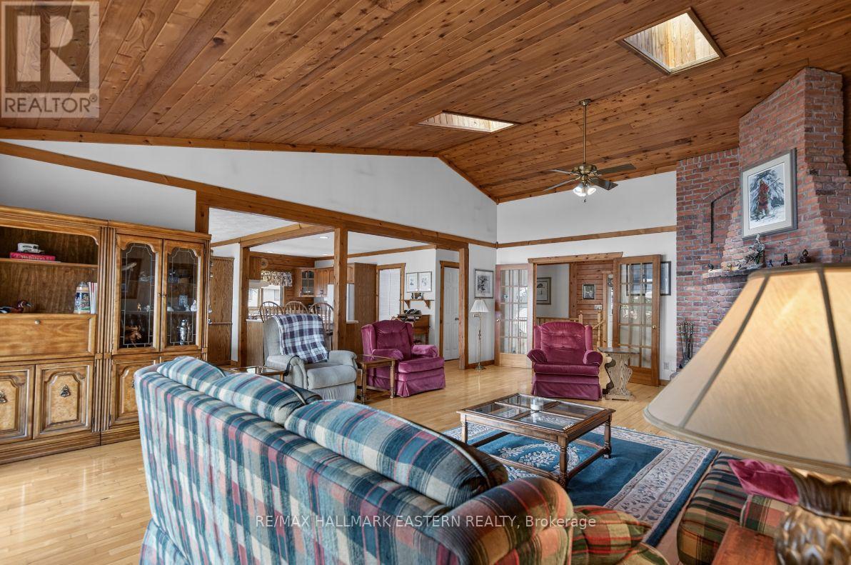 206 Fire Route 96, Trent Lakes, Ontario  K0M 1A0 - Photo 24 - X13079710