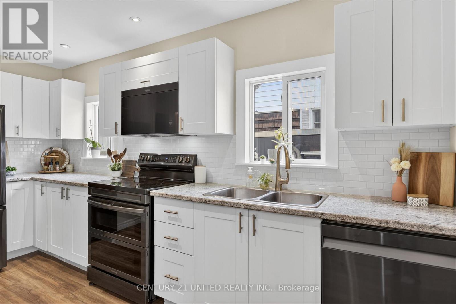 617 Simmons Avenue, Peterborough, Ontario  K9H 2B8 - Photo 9 - X13079722