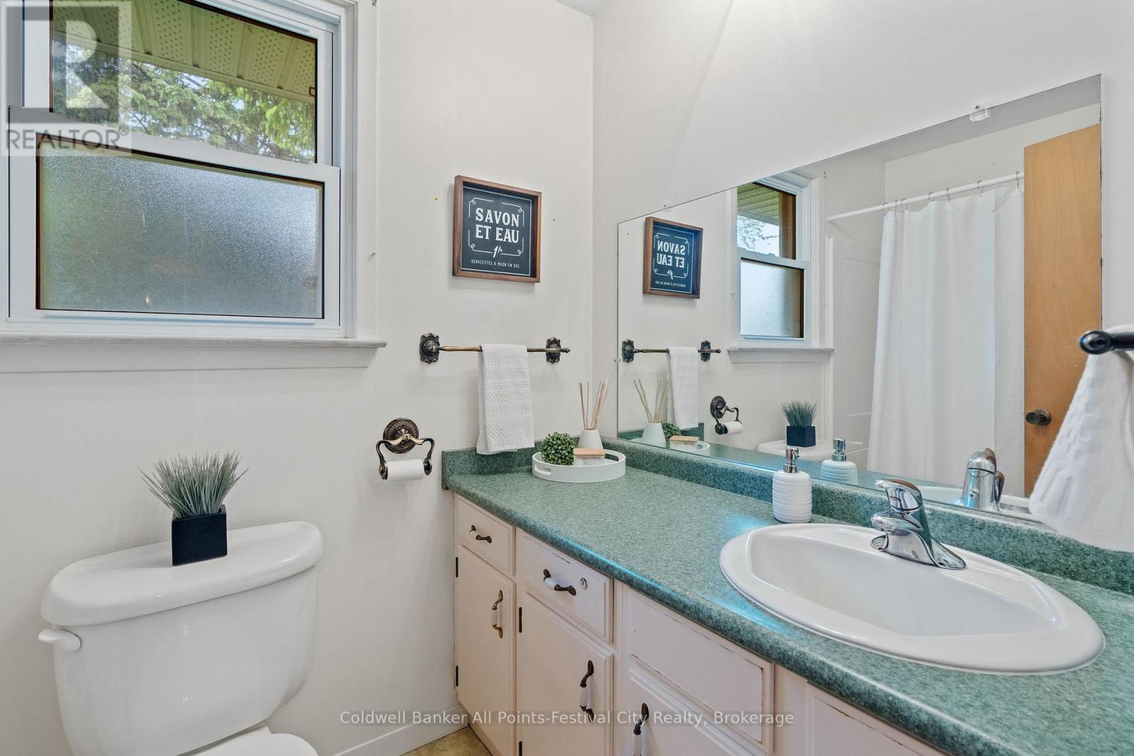 4 Suncoast Drive W, Goderich, Ontario  N7A 1X1 - Photo 23 - X13079760