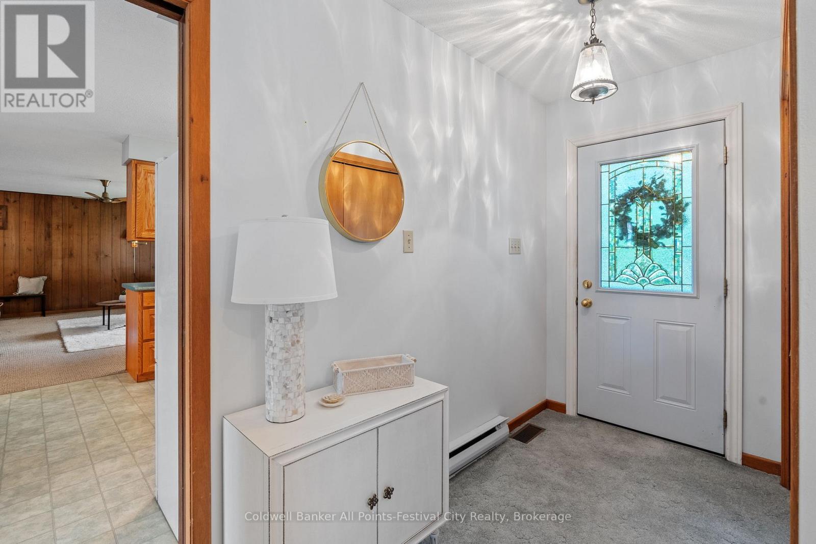 4 Suncoast Drive W, Goderich, Ontario  N7A 1X1 - Photo 3 - X13079760