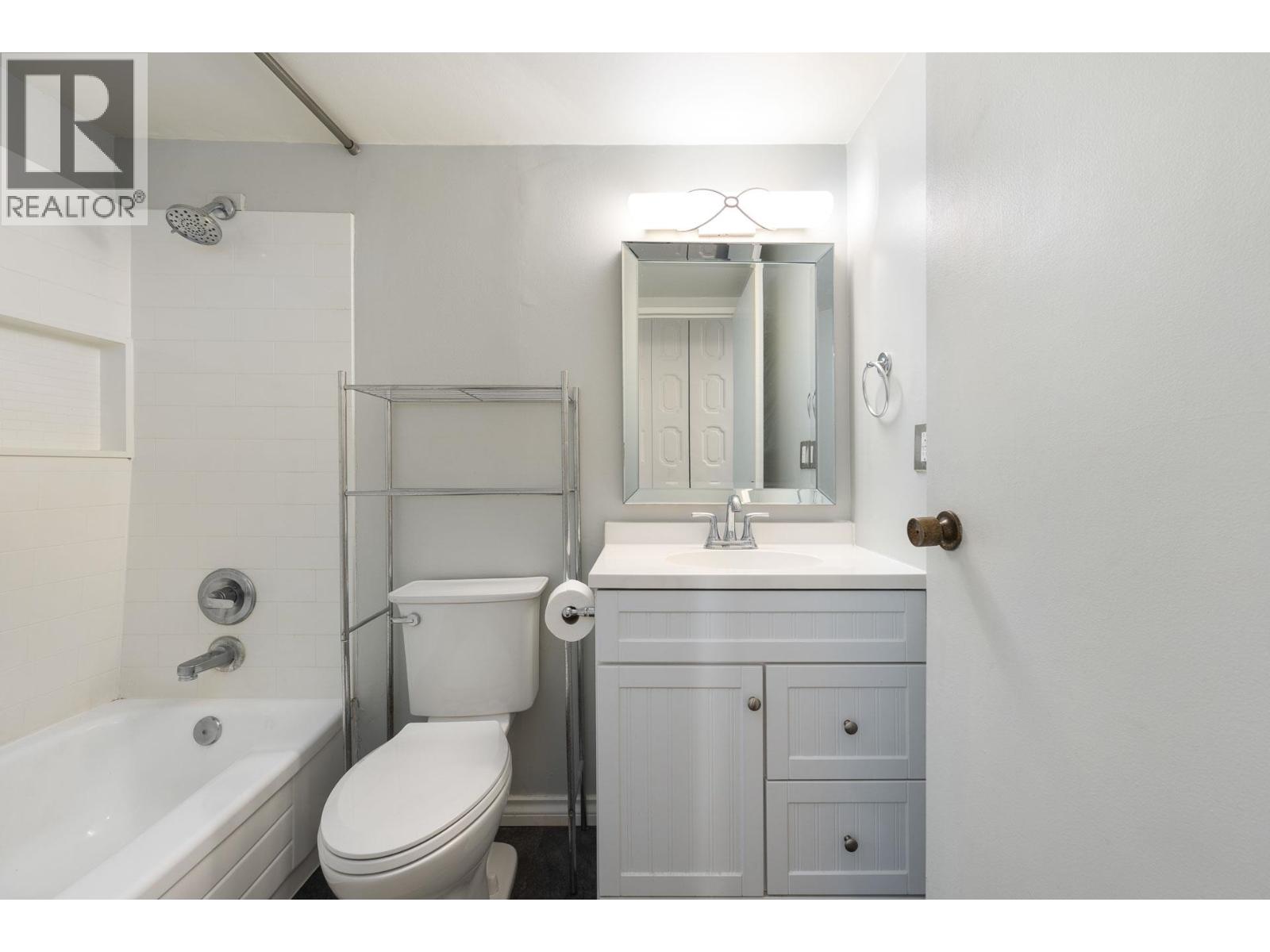 215 830 E 7th Avenue, Vancouver, British Columbia  V5T 4J2 - Photo 11 - R3105833