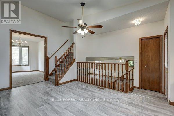 224 Conway Drive N, London South, Ontario  N6E 3J5 - Photo 25 - X13079564