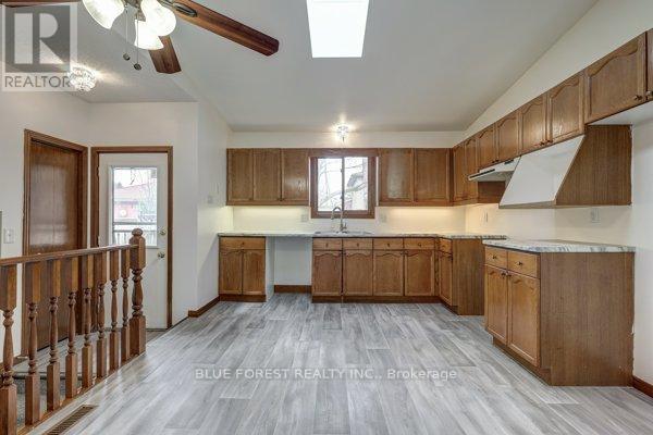 224 Conway Drive N, London South, Ontario  N6E 3J5 - Photo 29 - X13079564