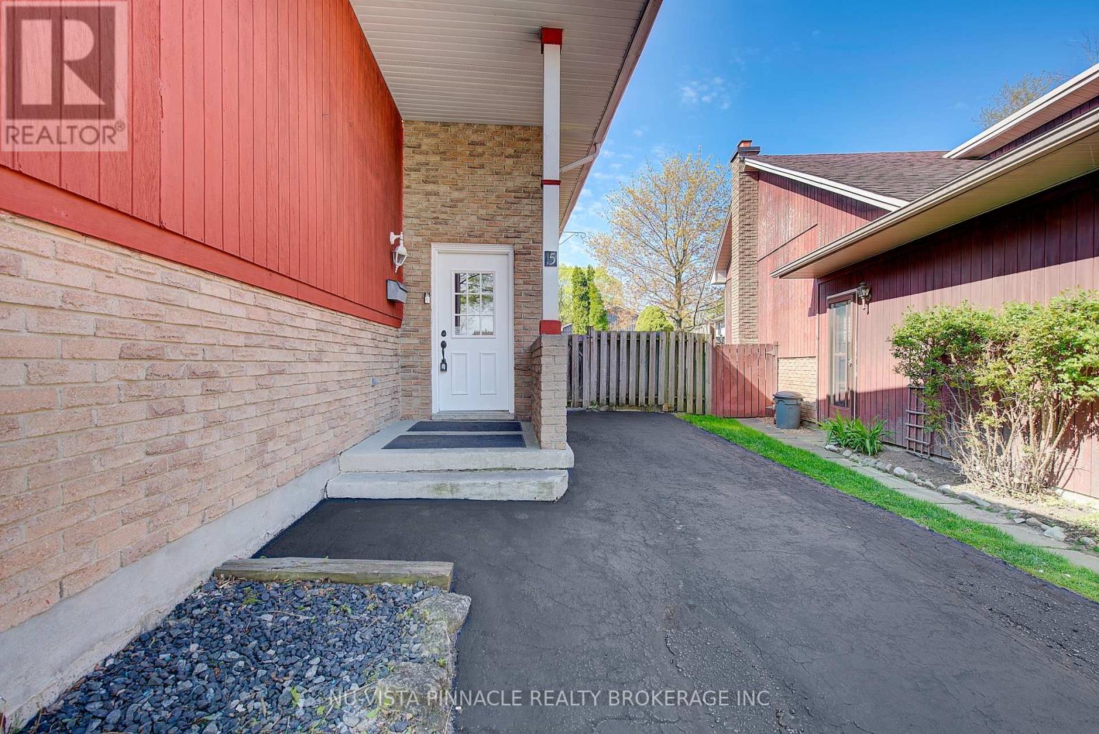 15 Tumbleweed Crescent, London South, Ontario  N6E 2N5 - Photo 3 - X13079622