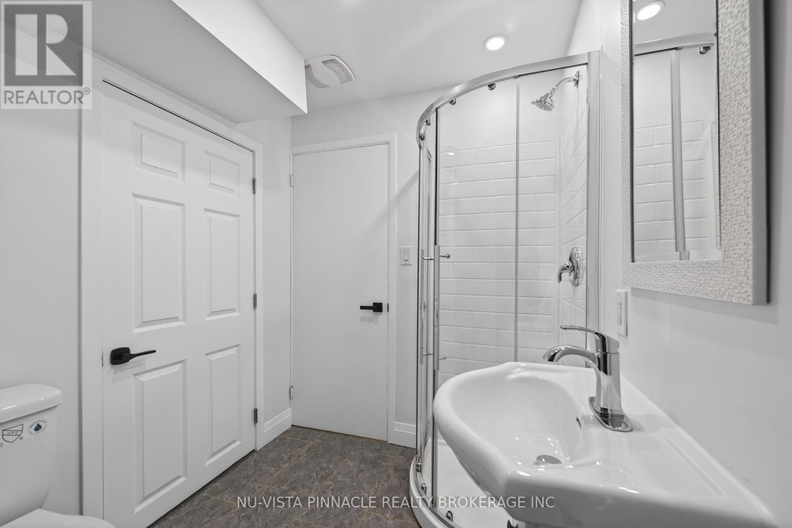 15 Tumbleweed Crescent, London South, Ontario  N6E 2N5 - Photo 33 - X13079622