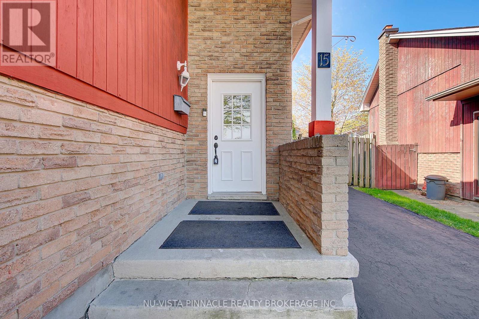 15 Tumbleweed Crescent, London South, Ontario  N6E 2N5 - Photo 4 - X13079622