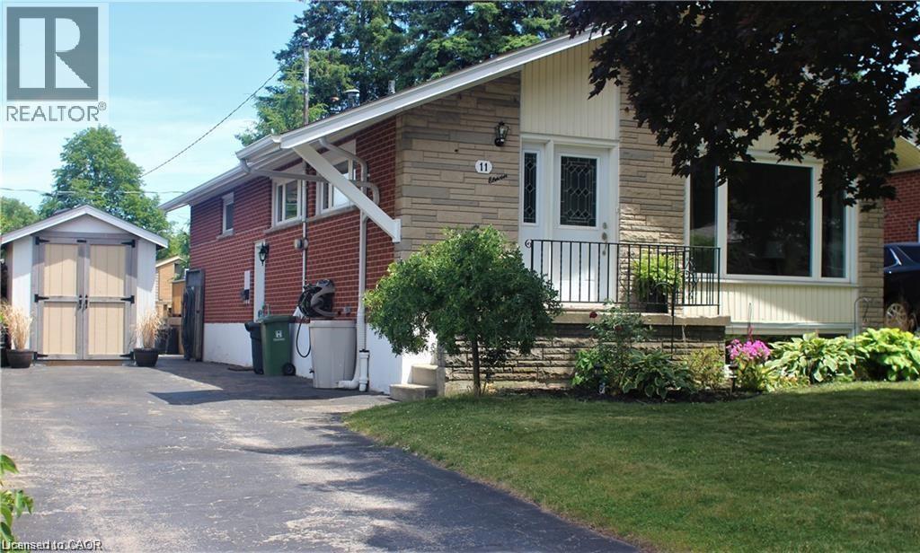 11 Carwyn Crescent, Hamilton, Ontario  L8S 3H3 - Photo 3 - 40819712