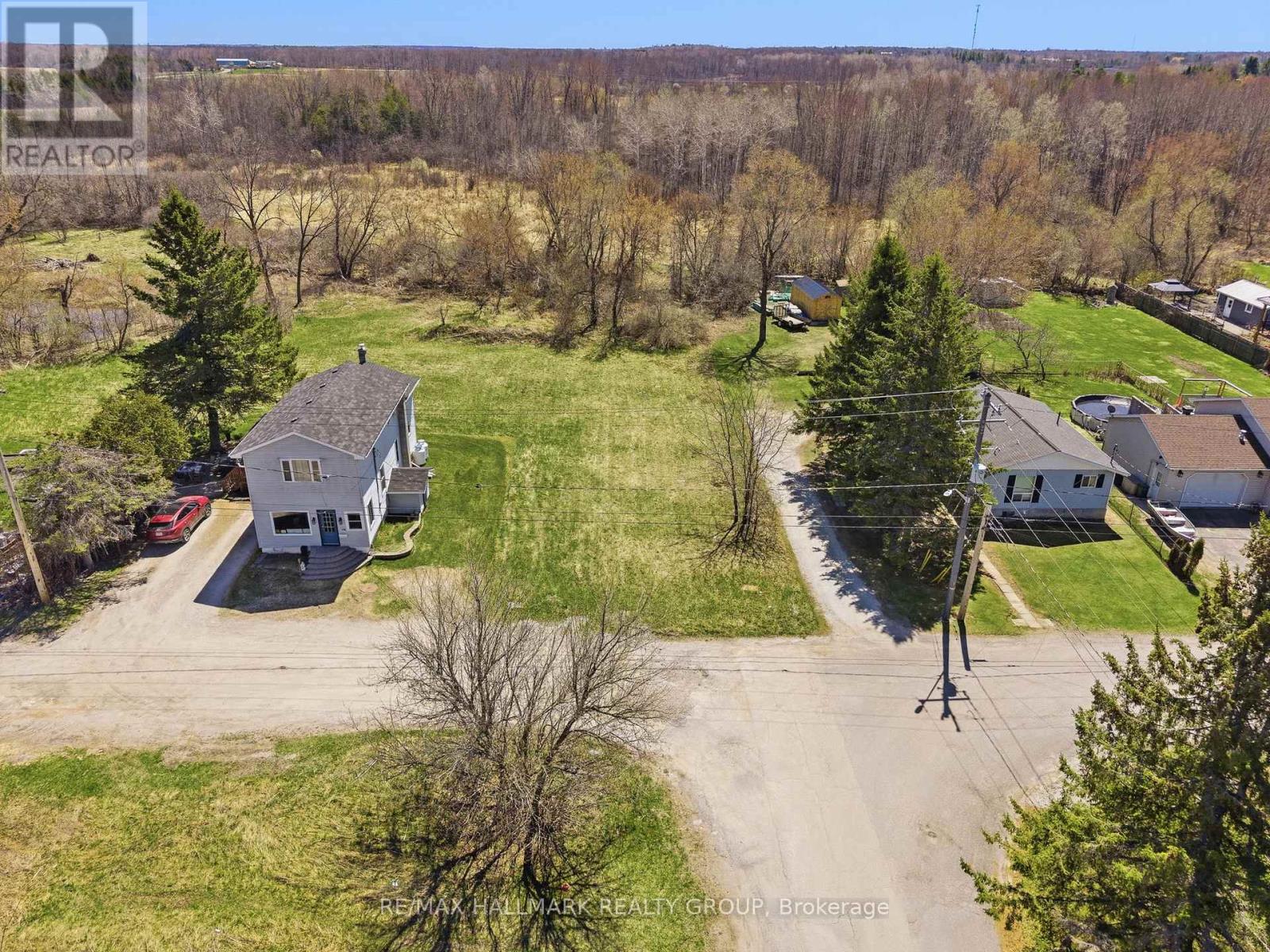 32 Brock Street N, Perth, Ontario  K7H 1Z1 - Photo 1 - X13079792