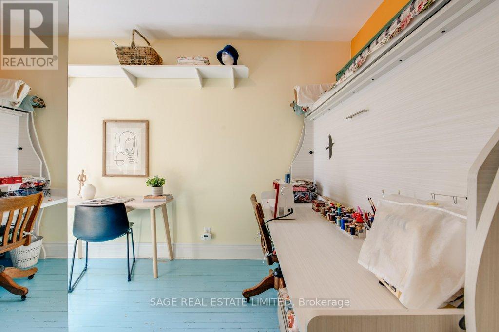 25 Helena Avenue, Toronto, Ontario  M6G 2H3 - Photo 28 - C13079552