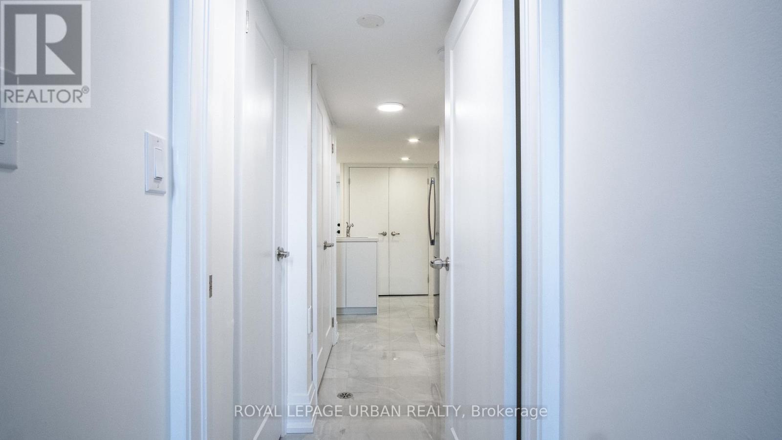 434 Westmount Avenue, Toronto, Ontario  M6E 3N5 - Photo 23 - C13079574