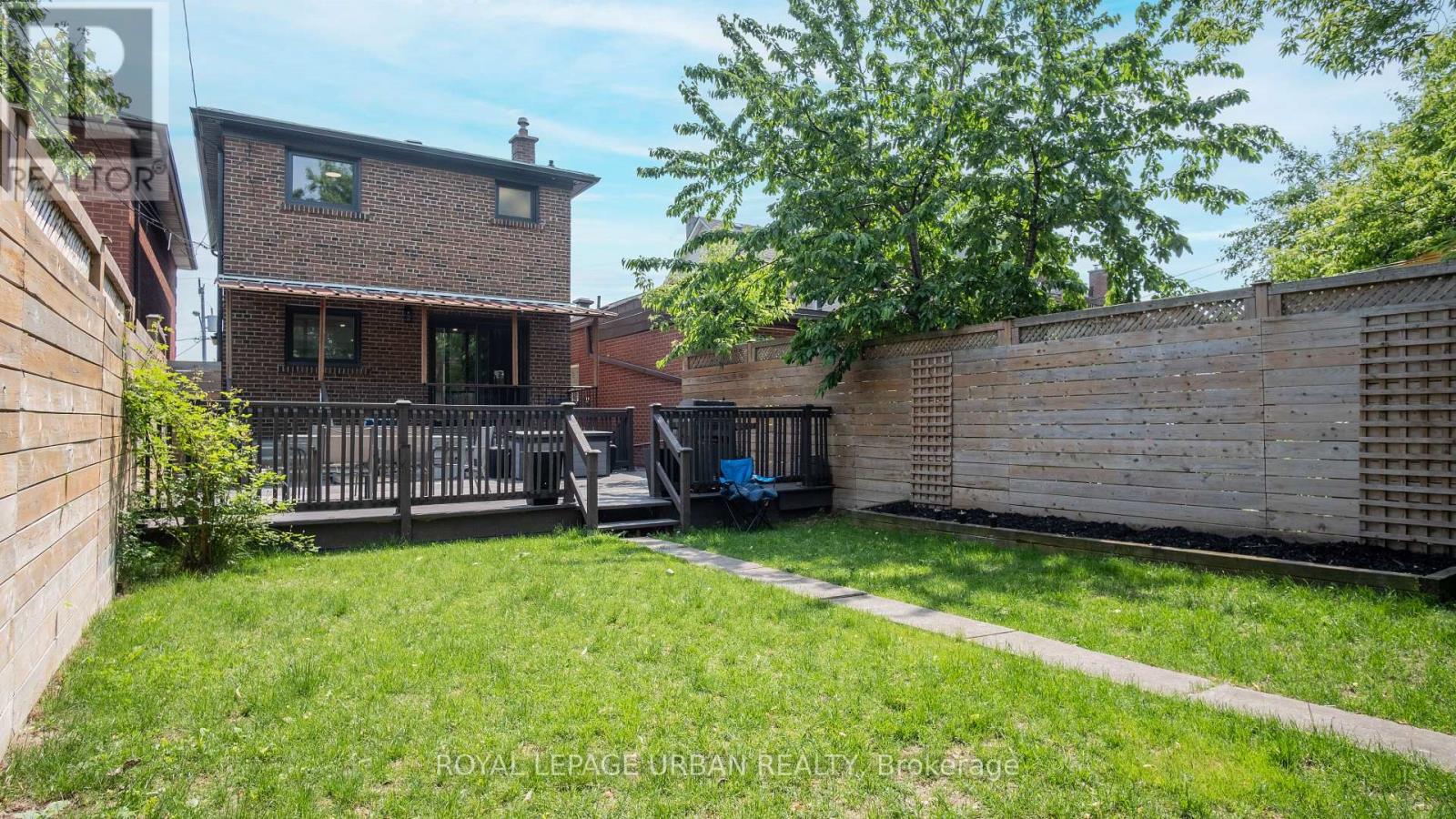 434 Westmount Avenue, Toronto, Ontario  M6E 3N5 - Photo 37 - C13079574
