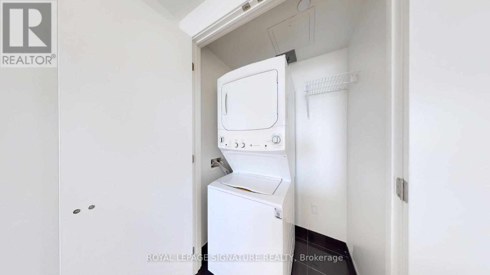 3602 - 11 Yorkville Avenue, Toronto, Ontario  M4W 1L2 - Photo 11 - C13079578