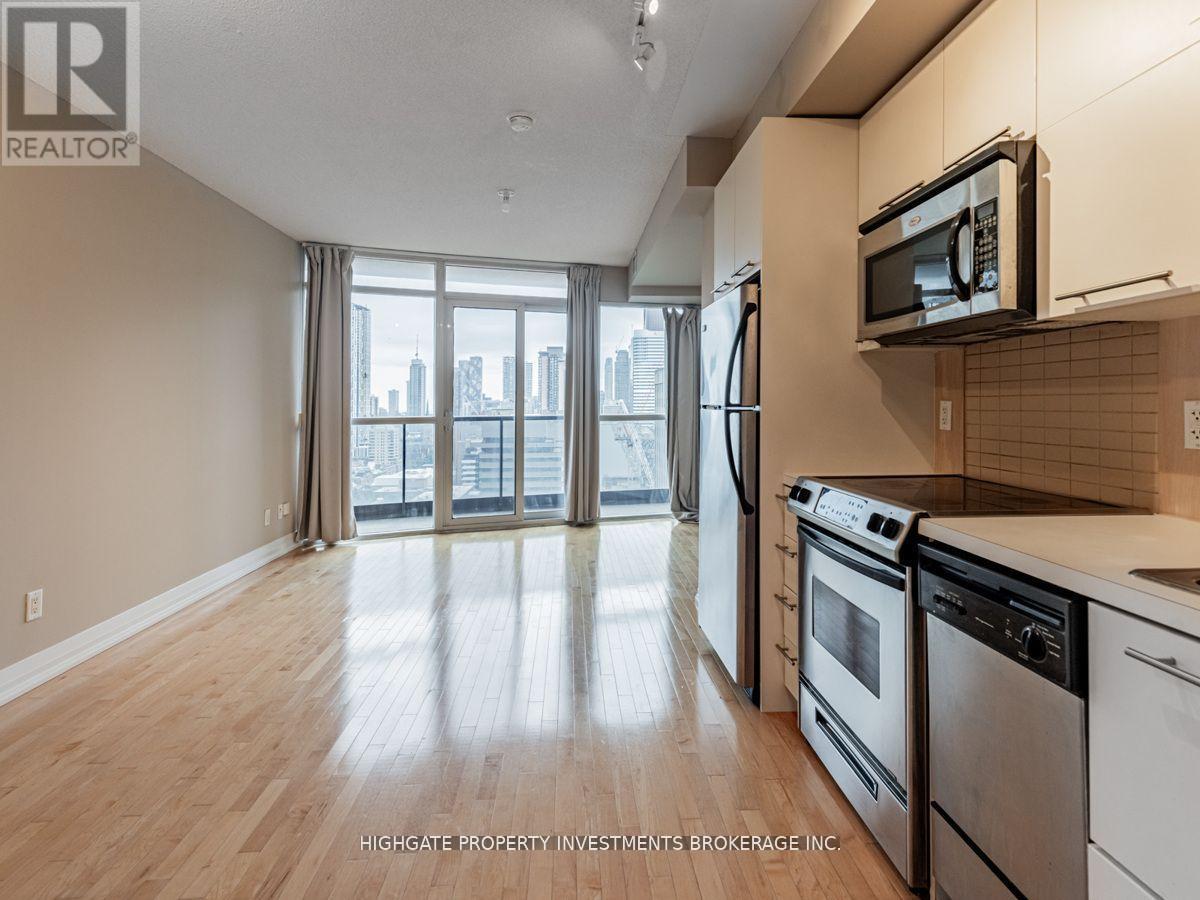 1907 - 21 Carlton Street, Toronto, Ontario  M5B 1L2 - Photo 3 - C13079614