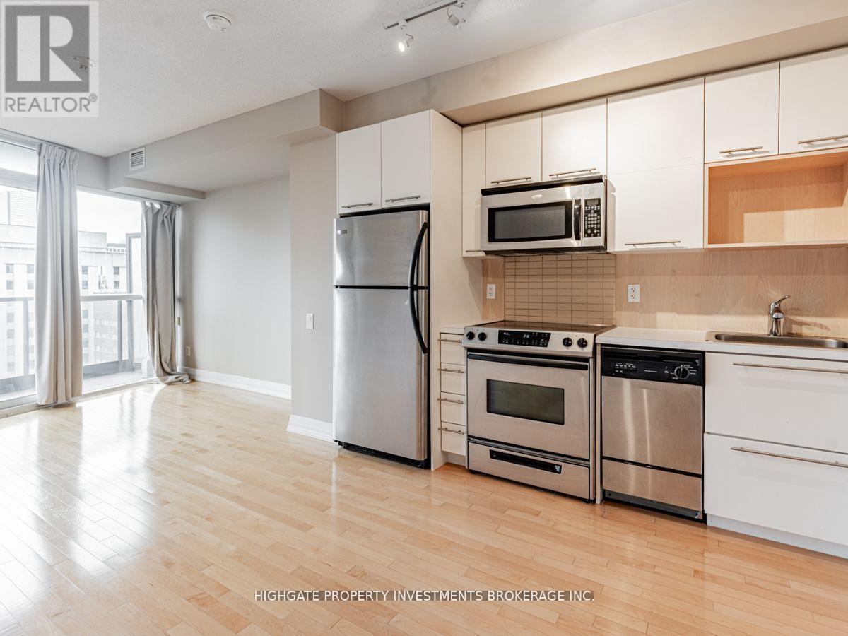 1907 - 21 Carlton Street, Toronto, Ontario  M5B 1L2 - Photo 5 - C13079614