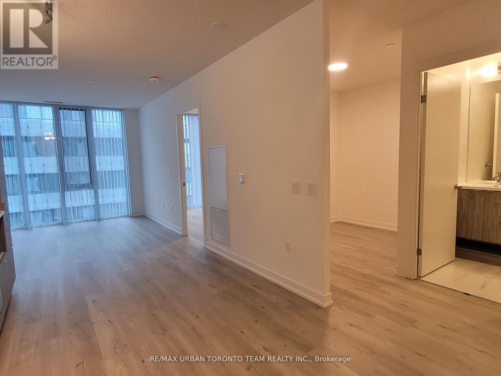 1001 - 138 Downes Street, Toronto, Ontario  M5E 0E4 - Photo 5 - C13079660