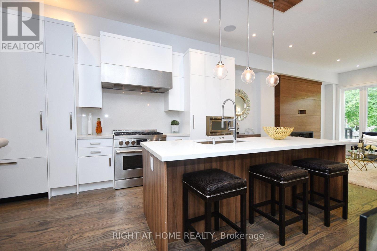 177 Ranleigh Avenue, Toronto, Ontario  M4N 1X3 - Photo 7 - C13079694