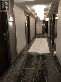 Uph04 - 19 Avondale Avenue W, Toronto, Ontario  M2N 2T6 - Photo 4 - C13079718